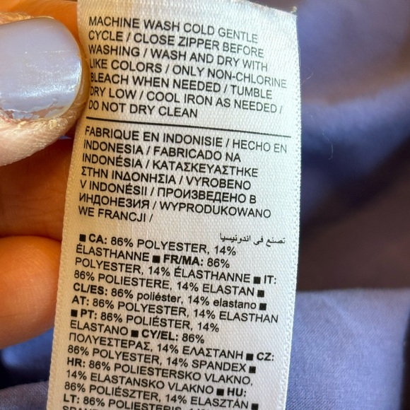 Athleta Ankle Pants - Picture 9 of 10